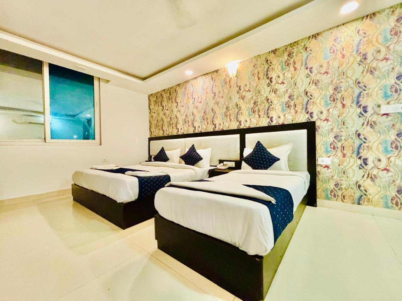 The Bellwood Suites Near Igi Airport ニューデリー エクステリア 写真